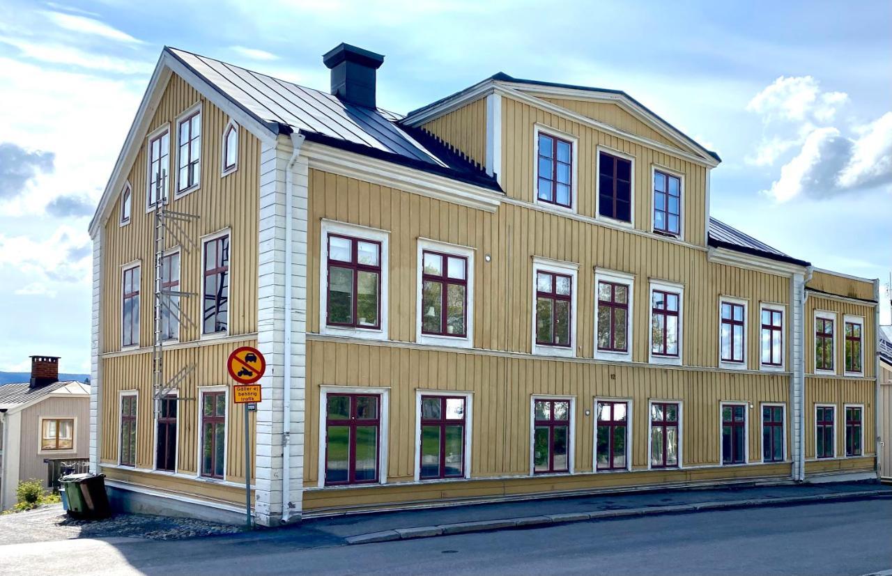 Hernoerum Storgatan - Centrala Laegenheter Harnosand Exterior foto