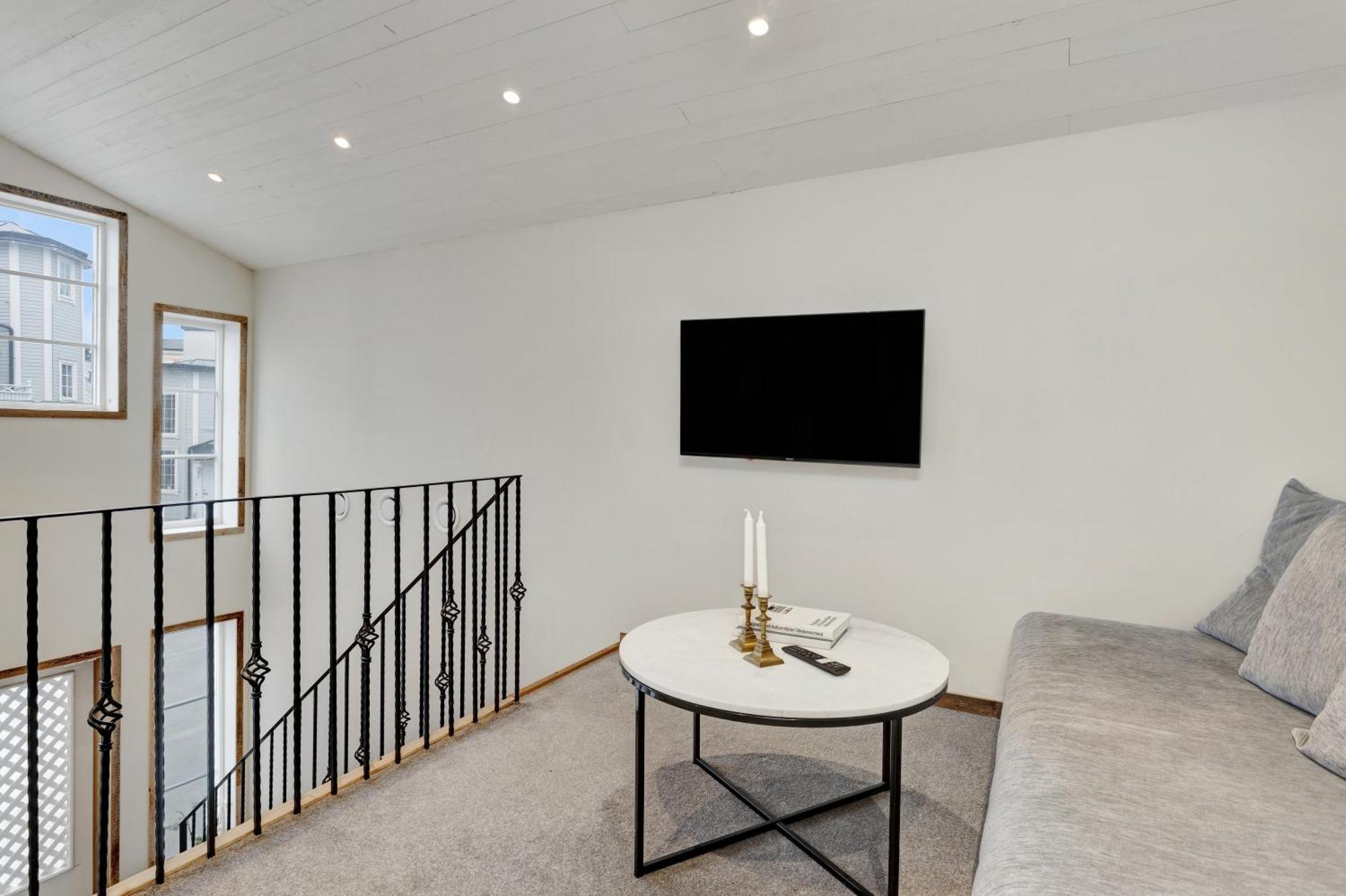 Hernoerum Storgatan - Centrala Laegenheter Harnosand Exterior foto